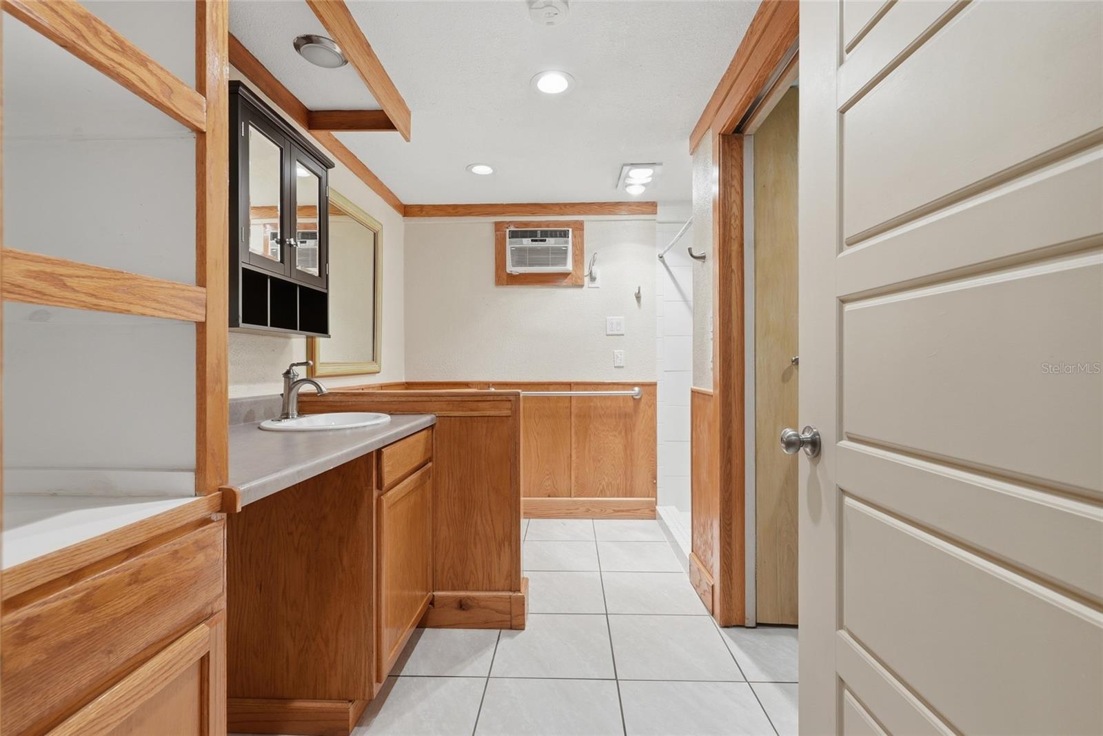 SPRING RIDGE - Residential