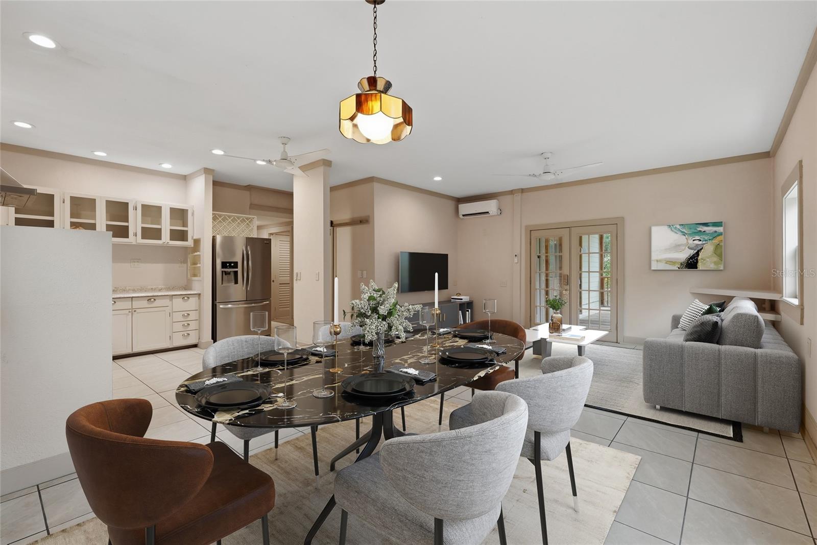 SPRING RIDGE - Residential
