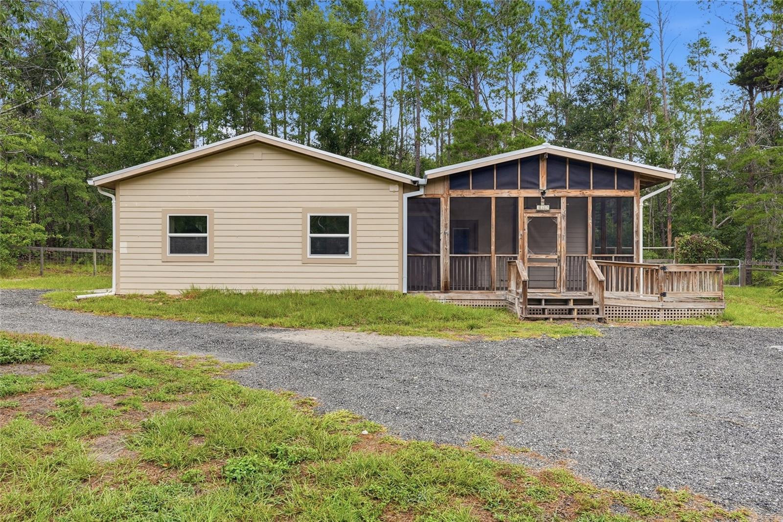 SPRING RIDGE - Residential