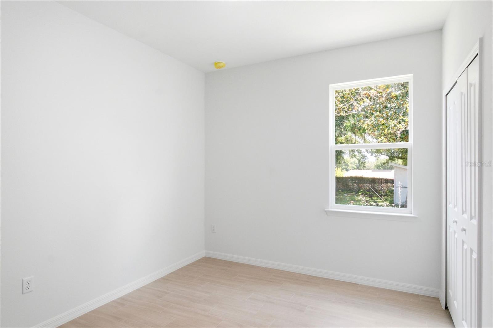 ACREAGE & UNREC - Residential