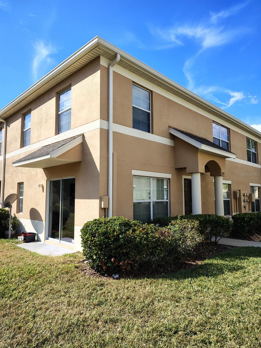 THOUSAND OAKS EAST A-C PH 05 - Residential