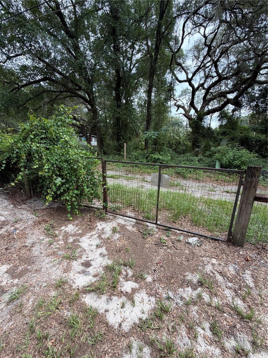 EUREKA FOREST CAMPSITES SEC 01 - Residential