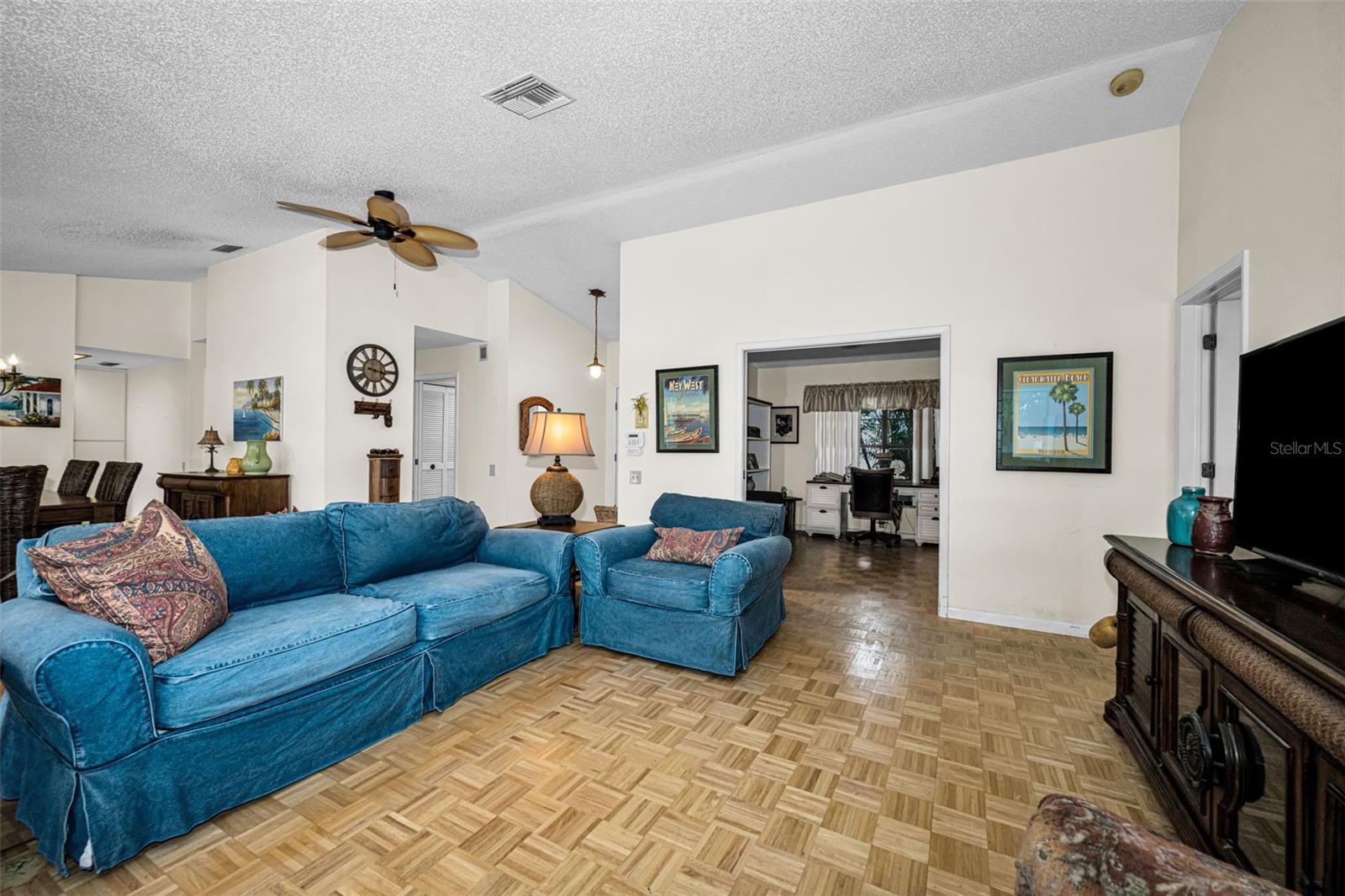 GLENWOOD GULF TRACE - Residential