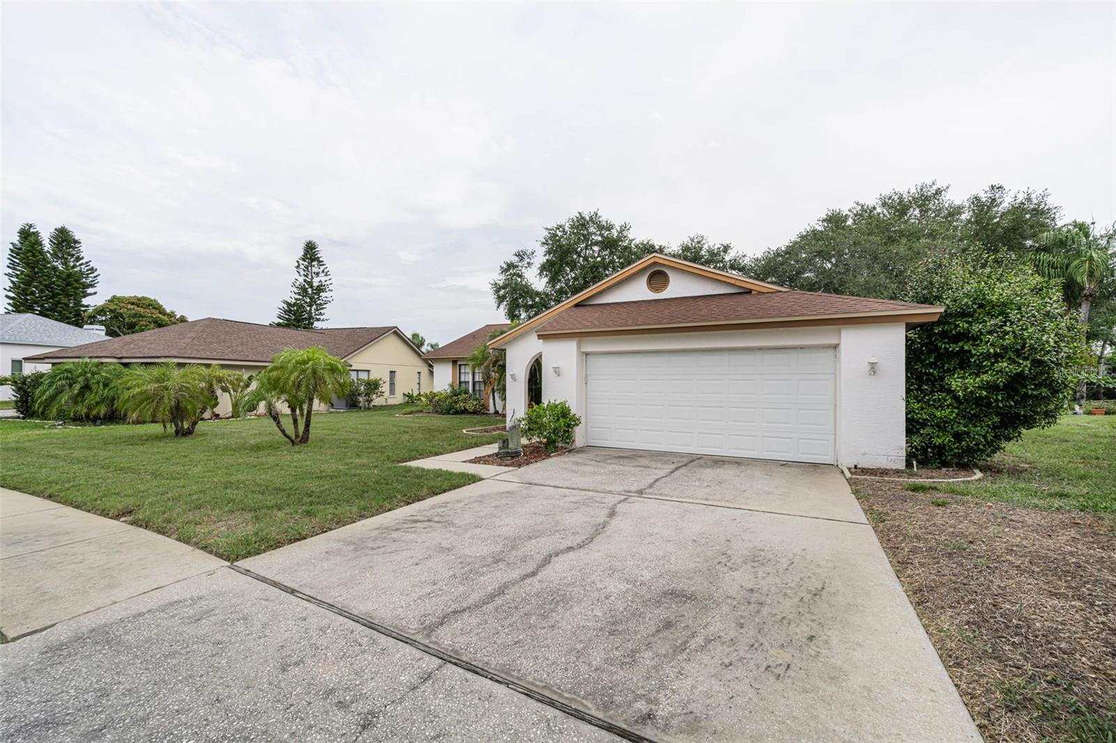 GLENWOOD GULF TRACE - Residential