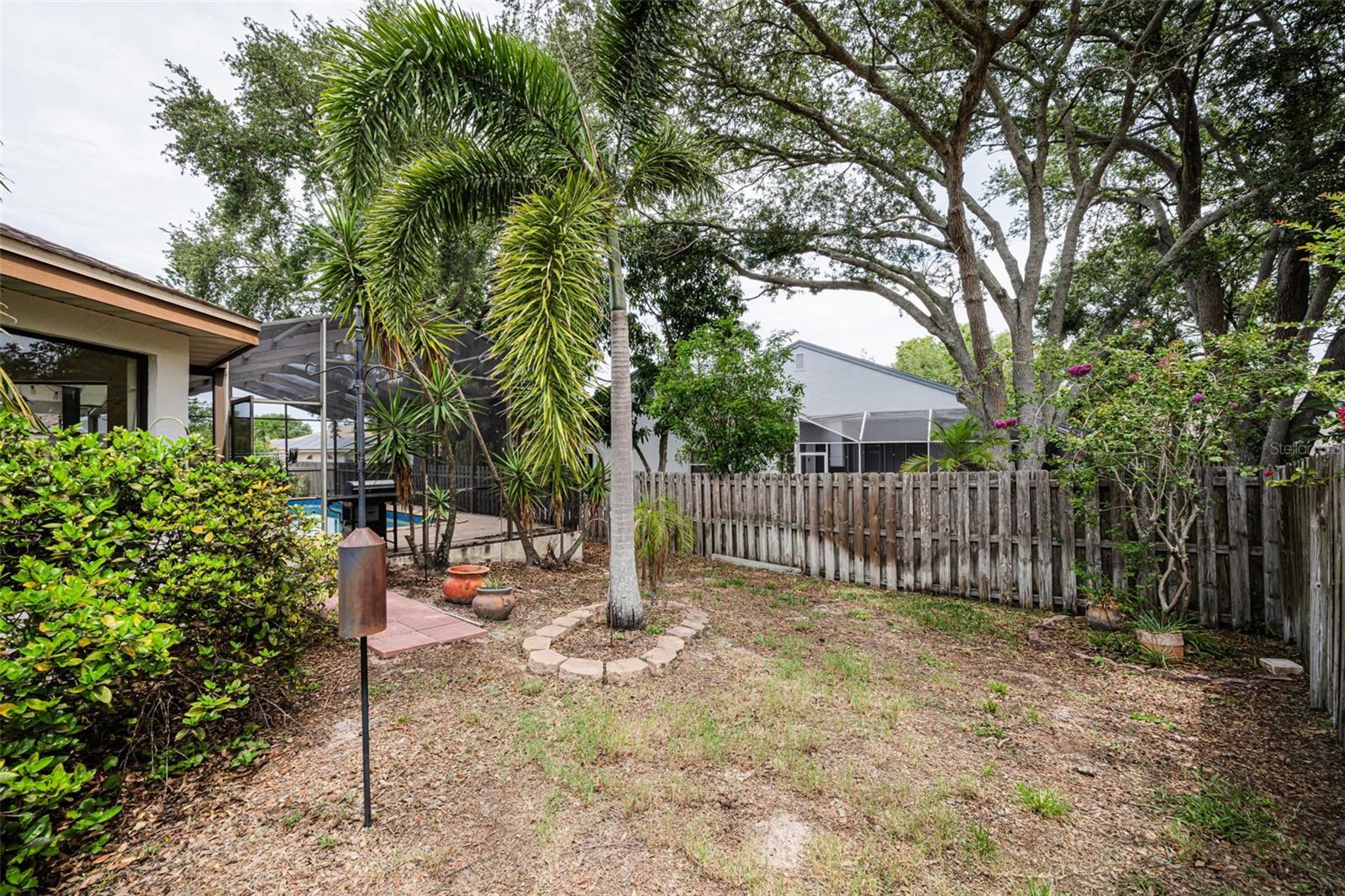 GLENWOOD GULF TRACE - Residential