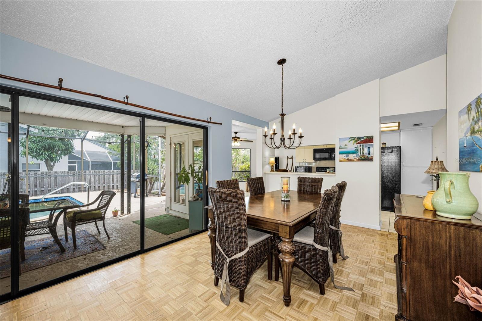 GLENWOOD GULF TRACE - Residential