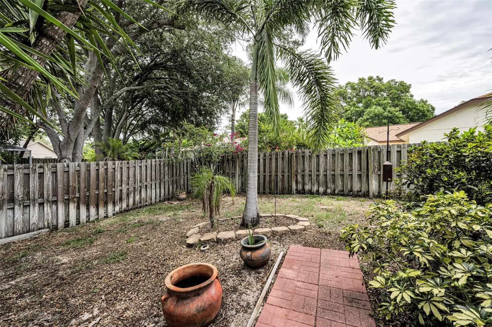 GLENWOOD GULF TRACE - Residential