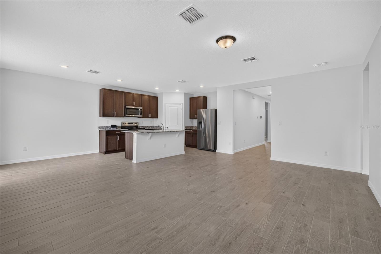 BRISTOL MDWS PH 2 - Residential