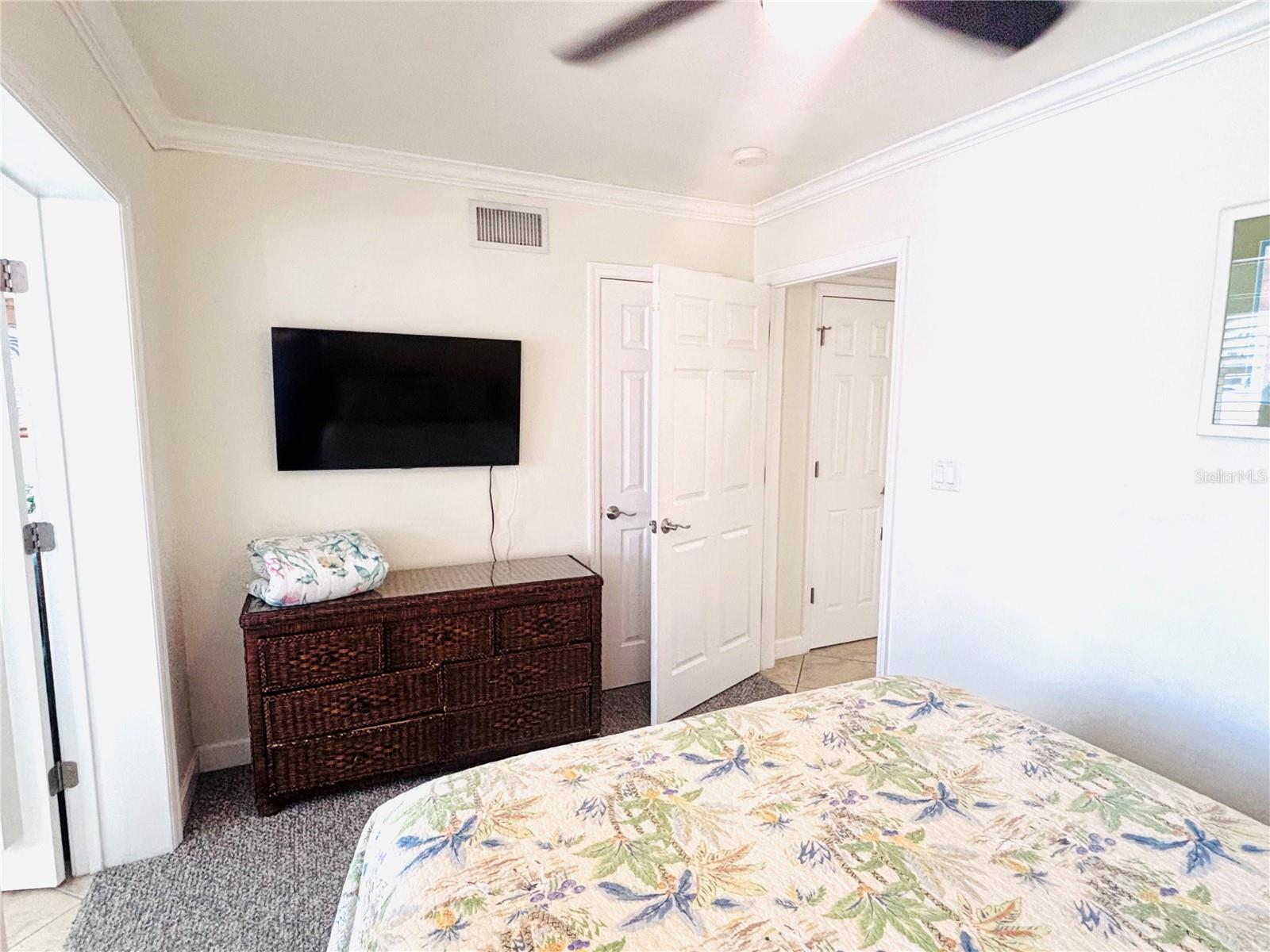 BAREFOOT BEACH RESORT OF INDIAN SHORES - Residential