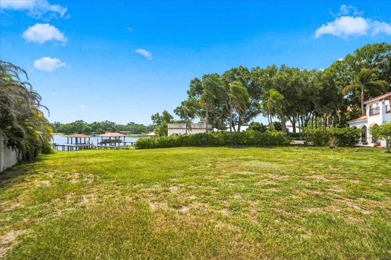LAKE CARROLL - Residential