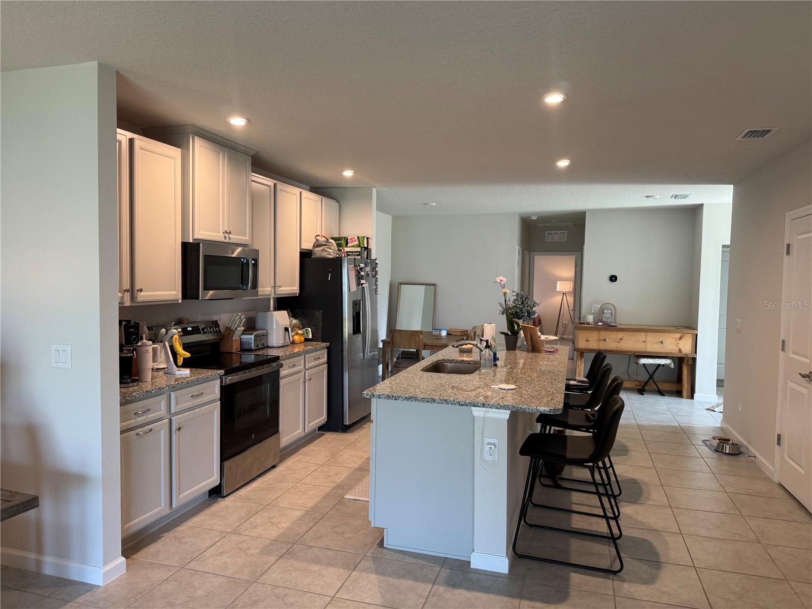 PARK RDG VILLAS - Residential Lease