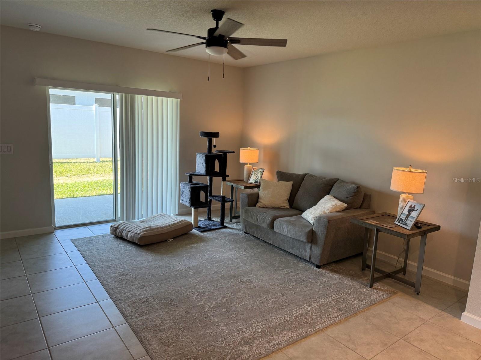 PARK RDG VILLAS - Residential Lease