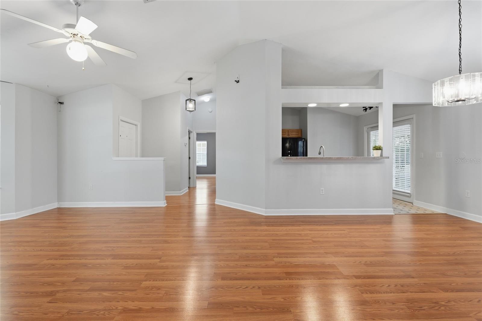 CAPRI CLUSTER PH 4 - Residential