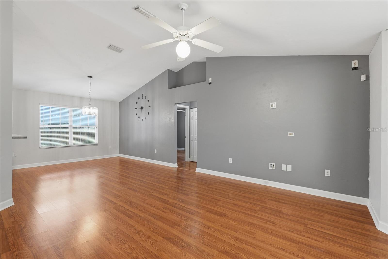 CAPRI CLUSTER PH 4 - Residential