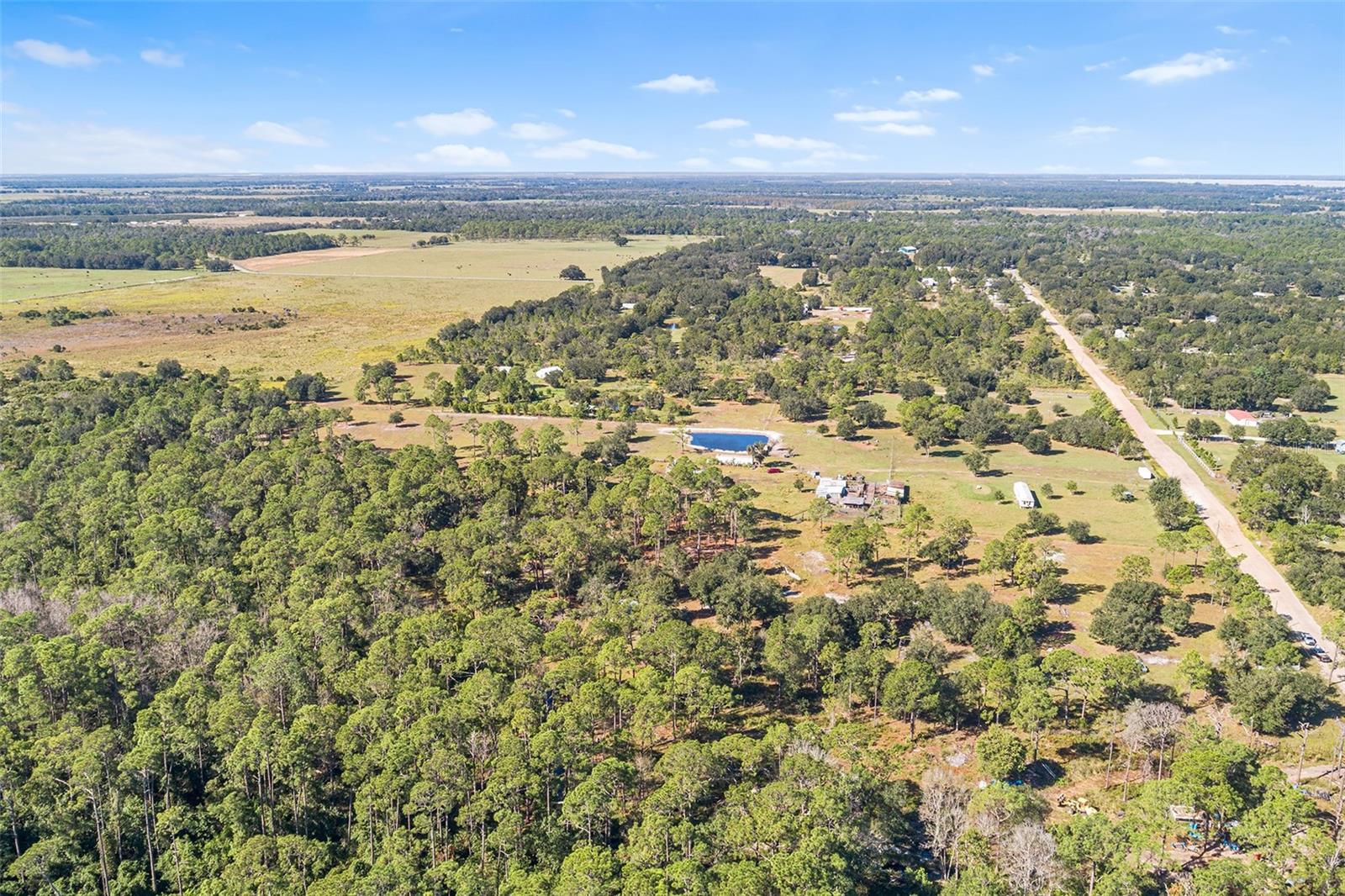 OAKRIDGE ESTATES - Land
