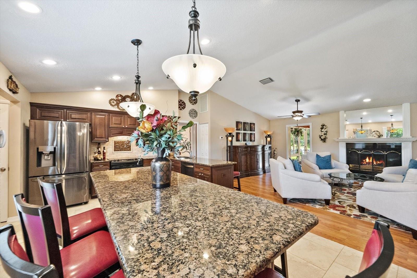 GULF GATE EAST - Residential
