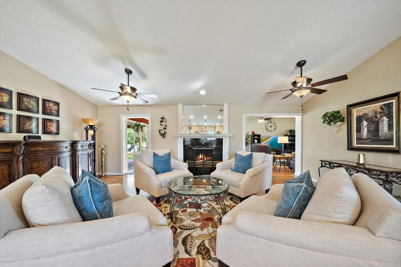 GULF GATE EAST - Residential