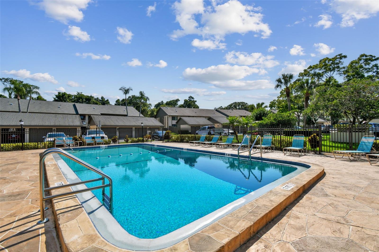 EAGLES GLEN CONDO - Residential