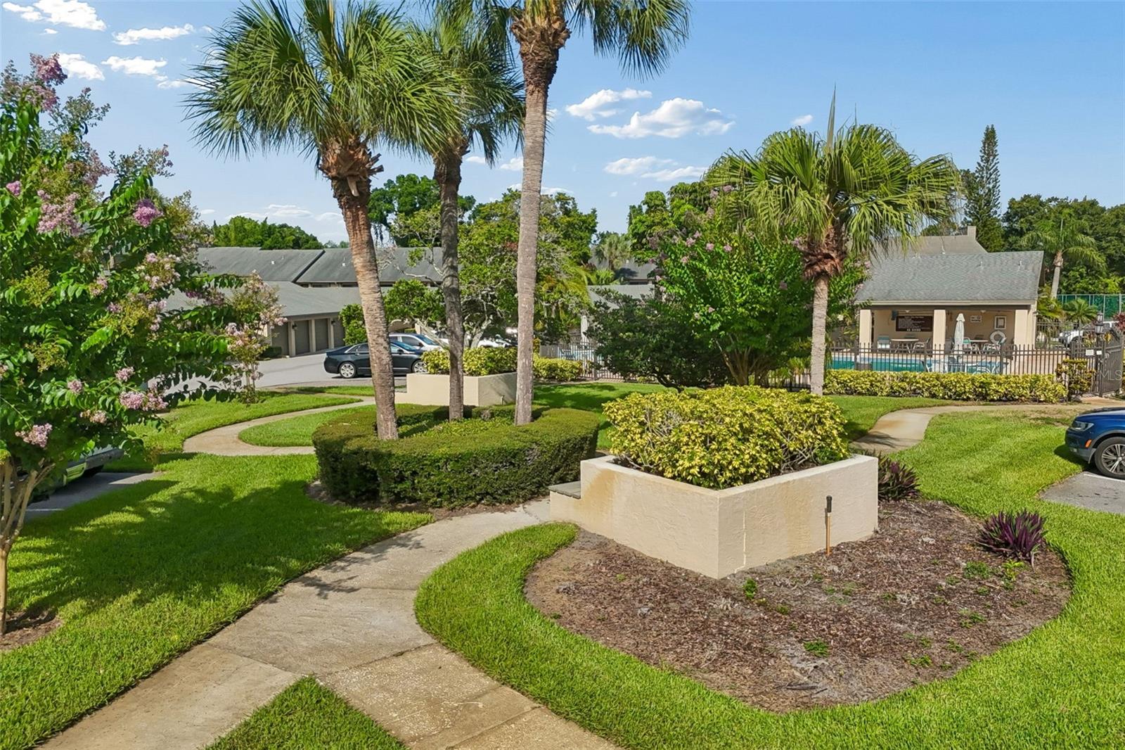 EAGLES GLEN CONDO - Residential