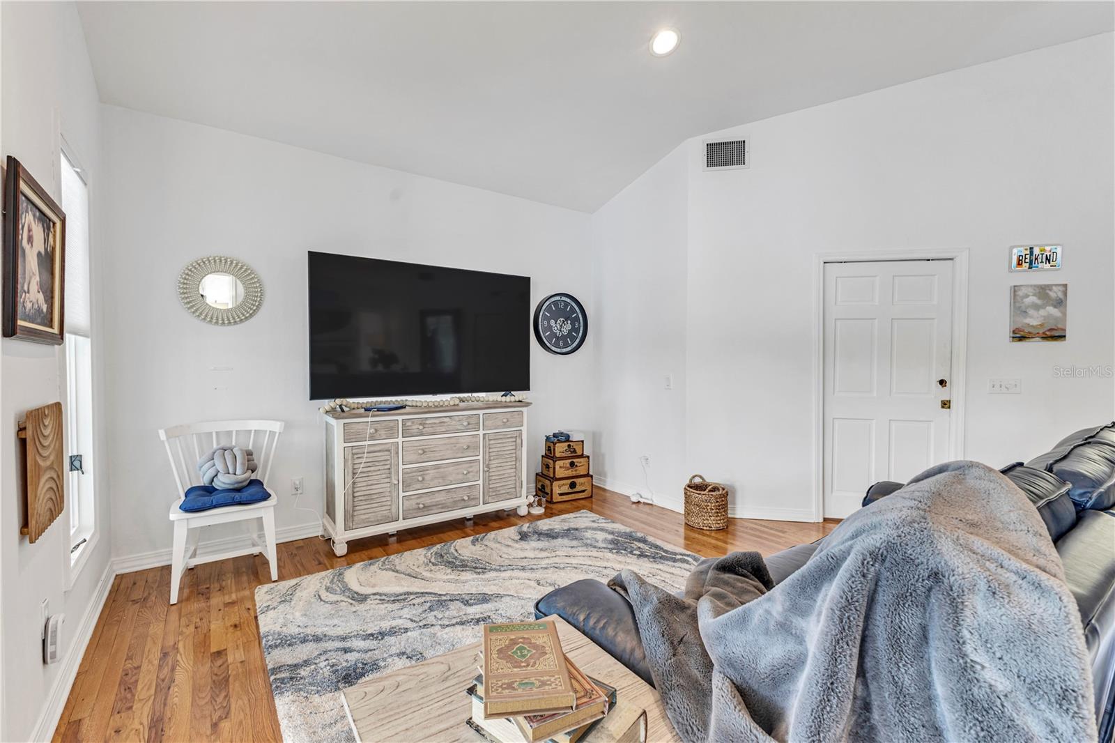 ASTOR - Residential