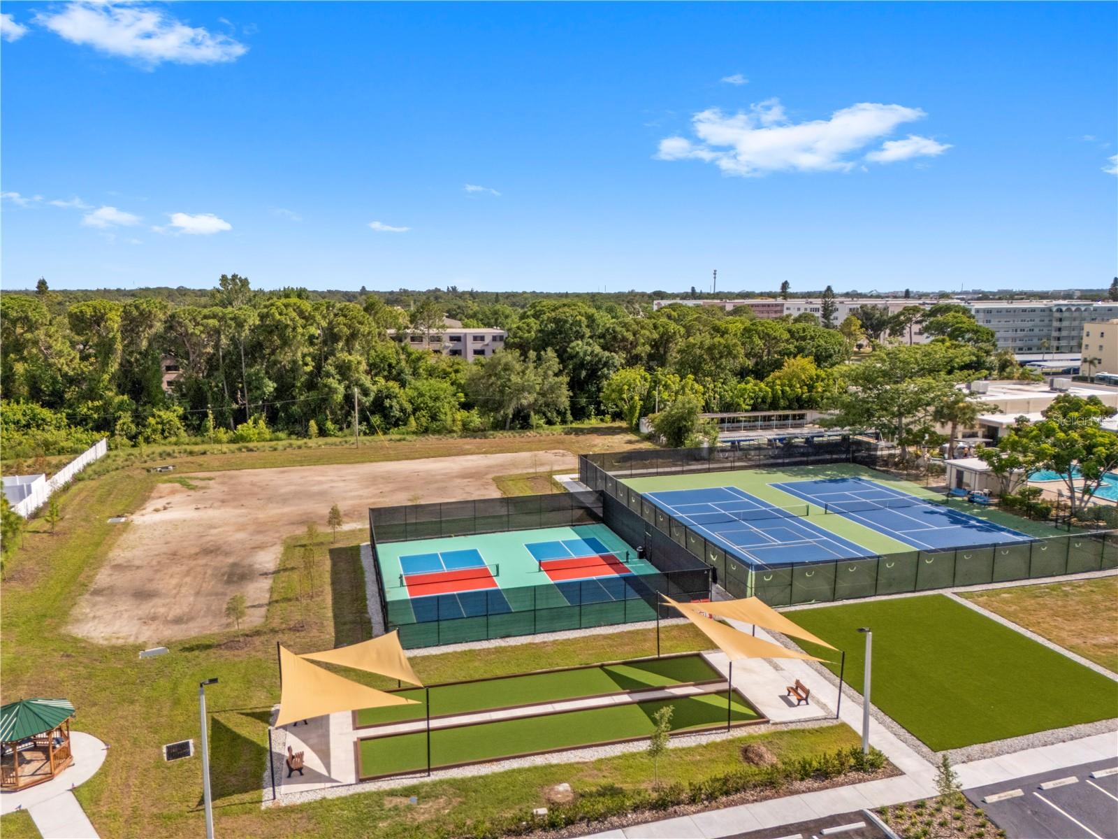 TERRACE PARK OF FIVE TOWNS - Residential