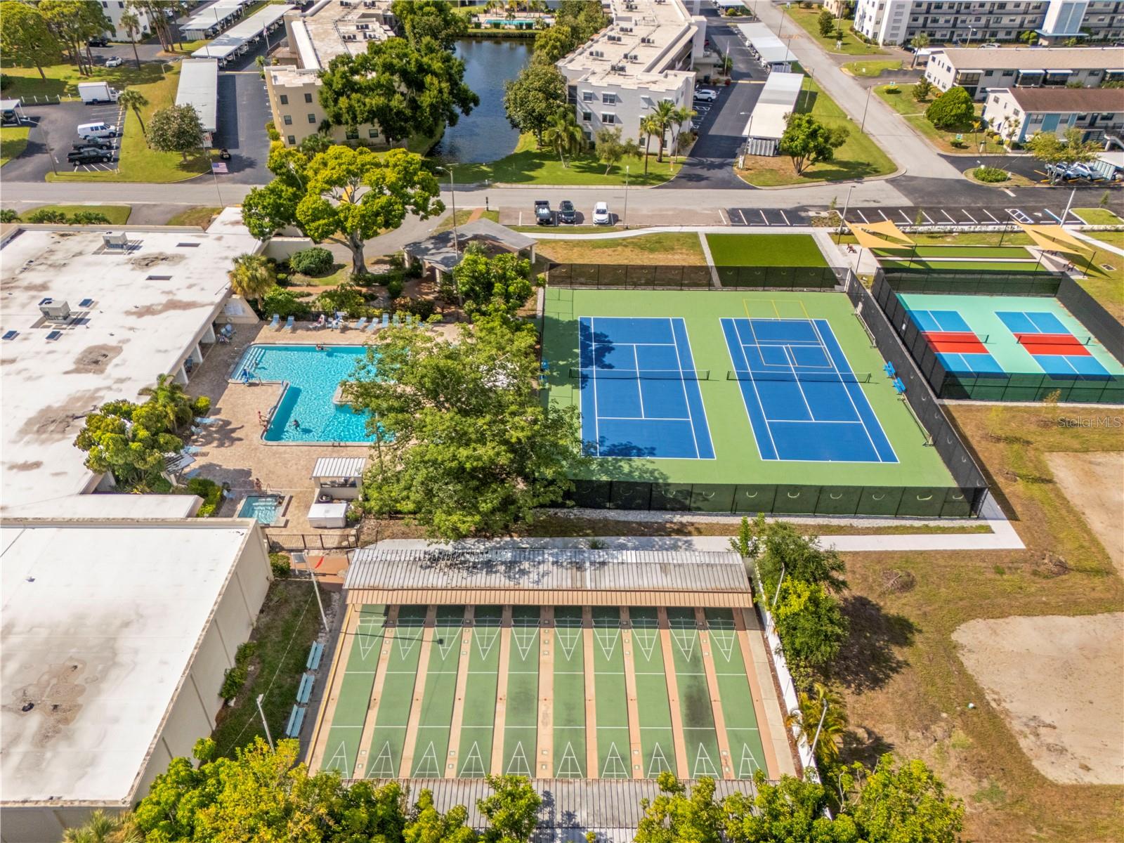 TERRACE PARK OF FIVE TOWNS - Residential