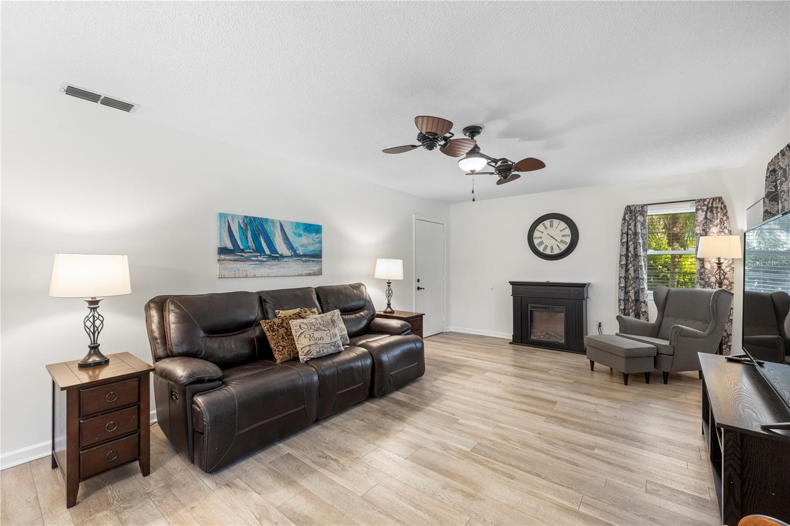 TERRACE PARK OF FIVE TOWNS - Residential