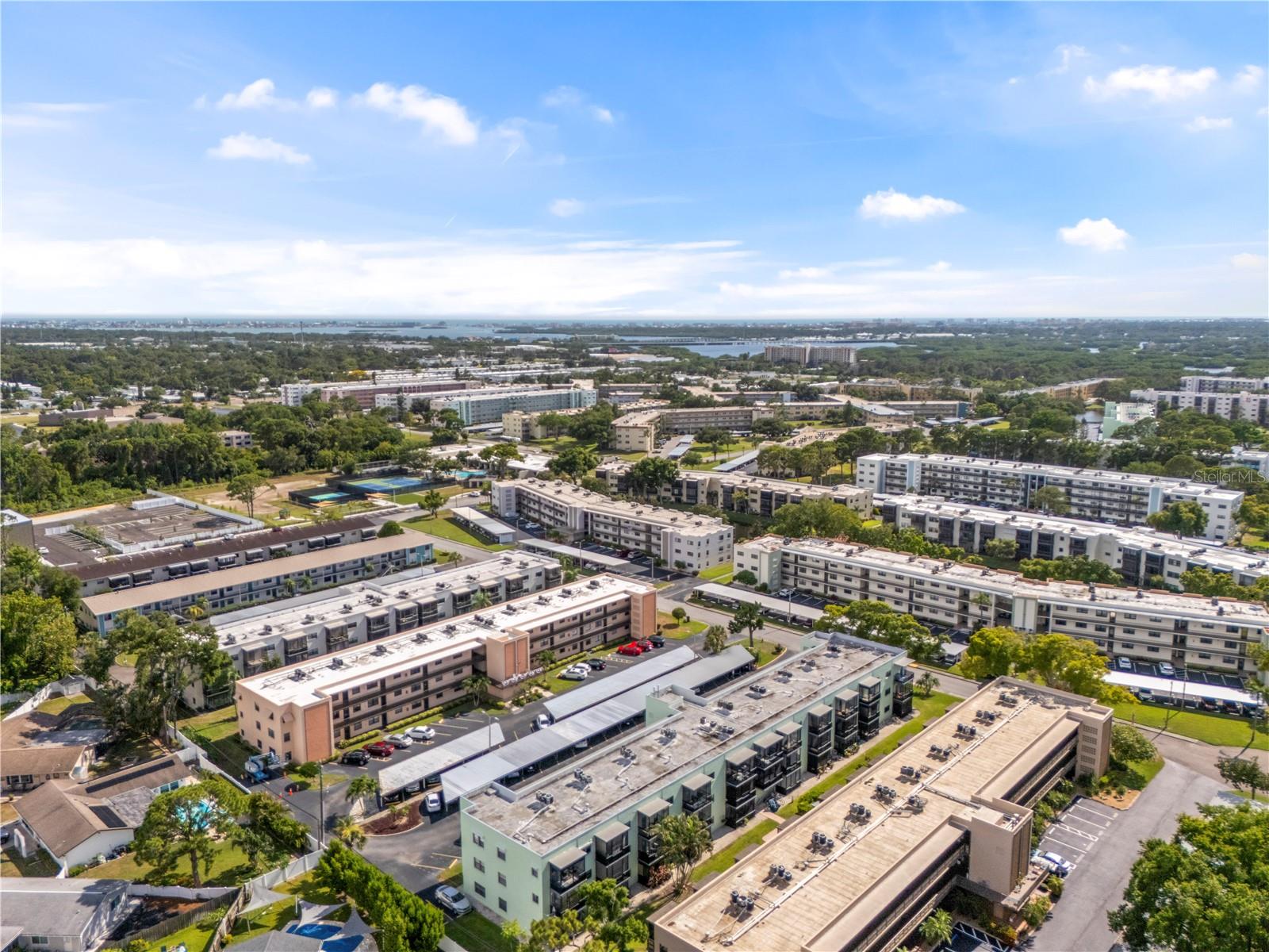 TERRACE PARK OF FIVE TOWNS - Residential