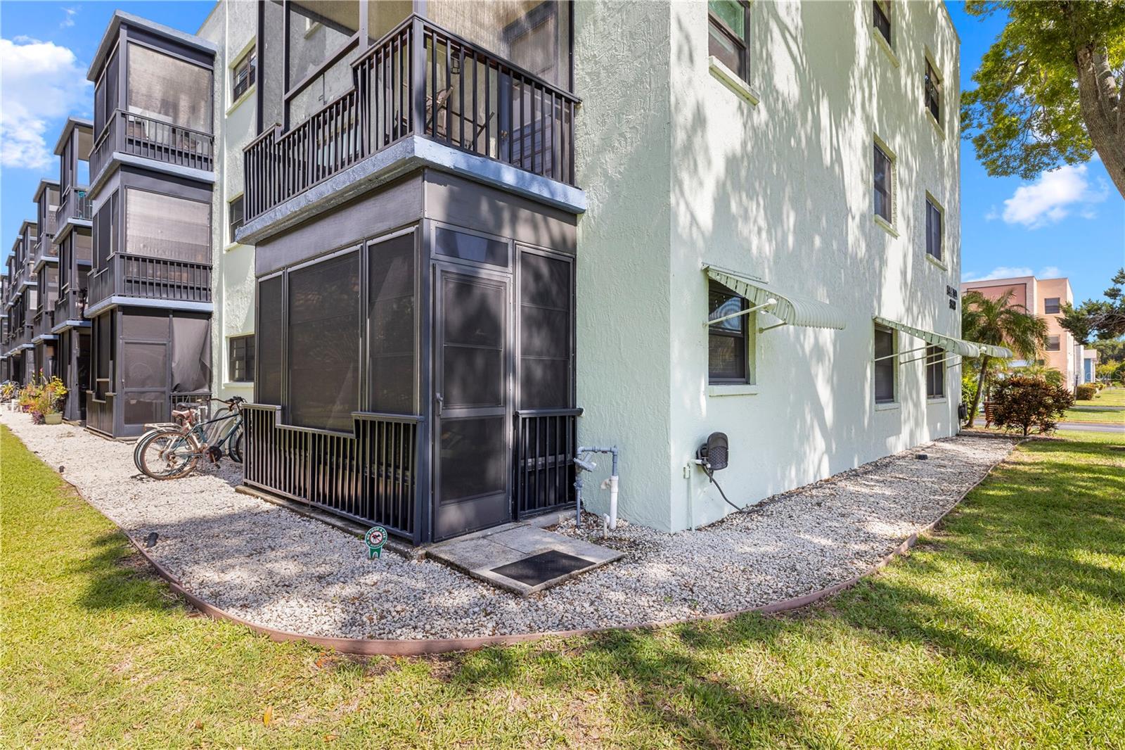 TERRACE PARK OF FIVE TOWNS - Residential