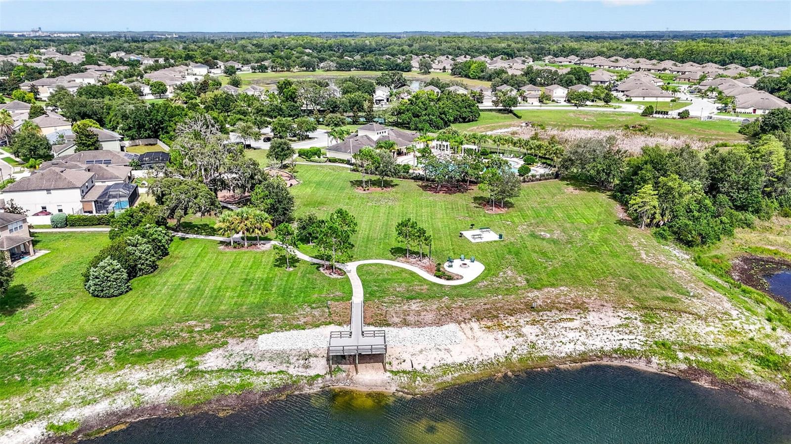 LAKESIDE PH 3 - Residential