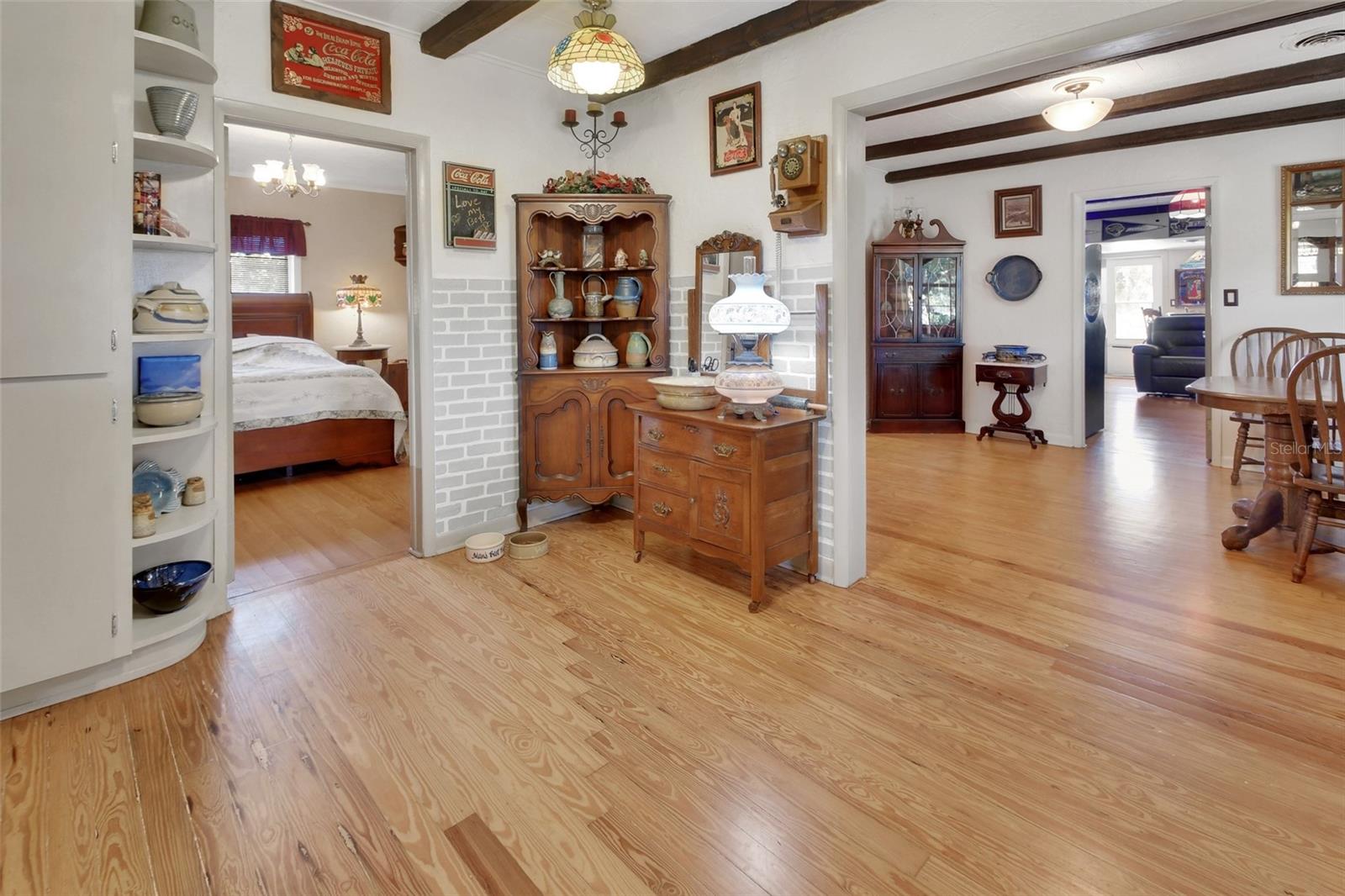 LAKE WINONA - Residential