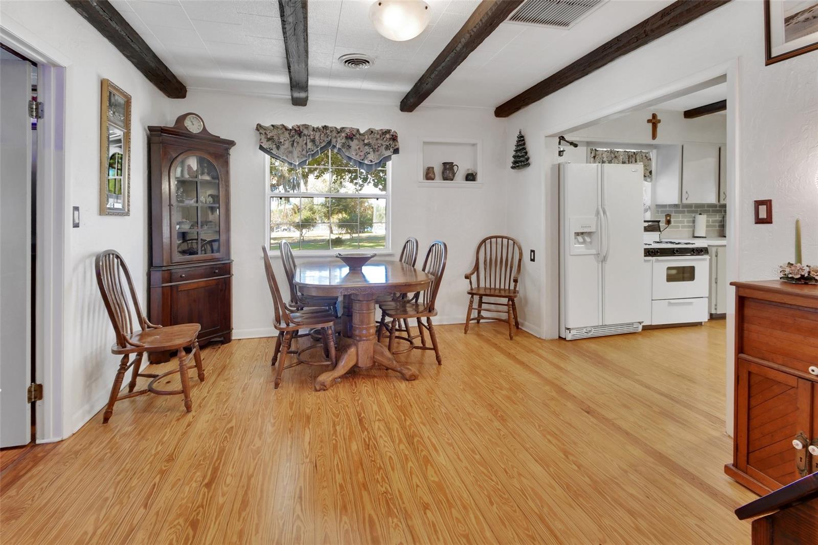 LAKE WINONA - Residential