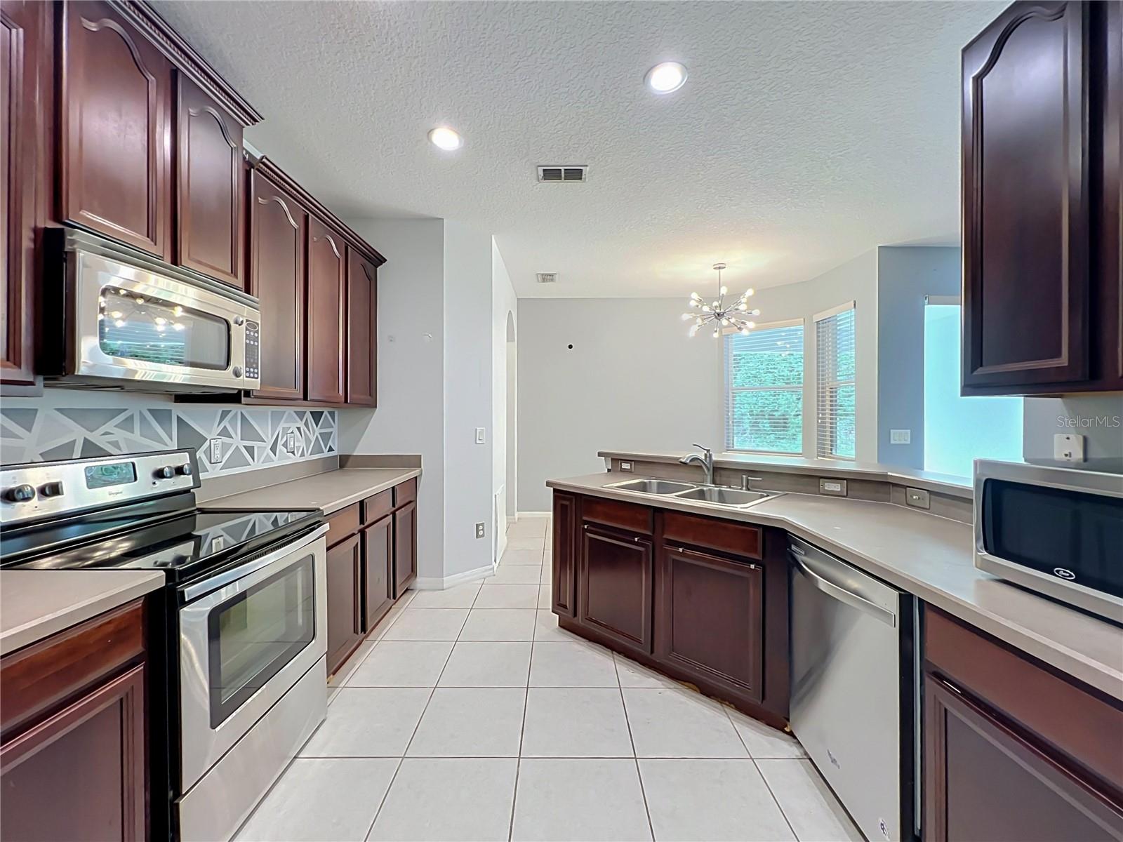 MAGNOLIA PARK - Residential