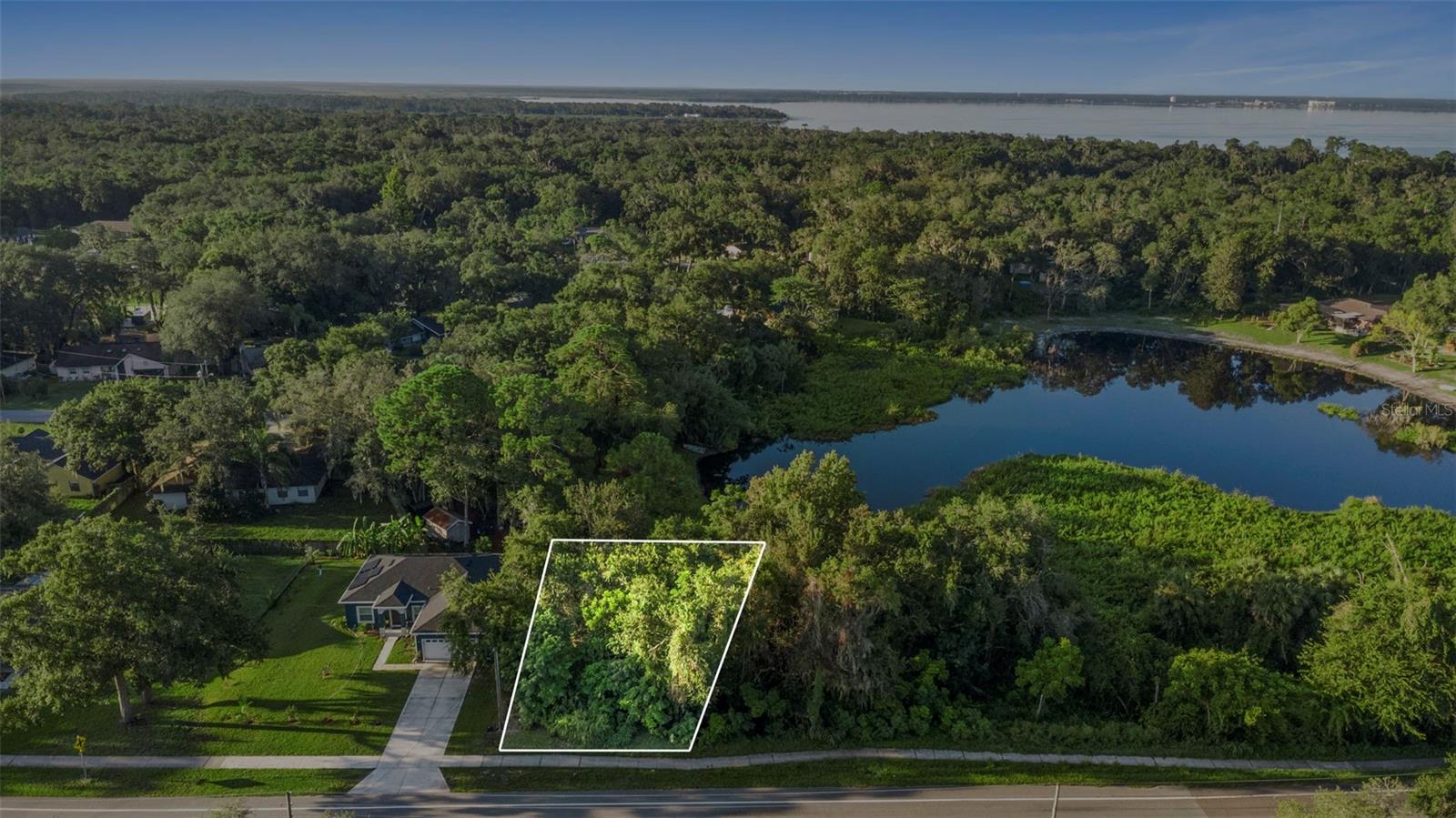 DELTONA LAKES UNIT 27 BLK 676 & 679 REP - Land