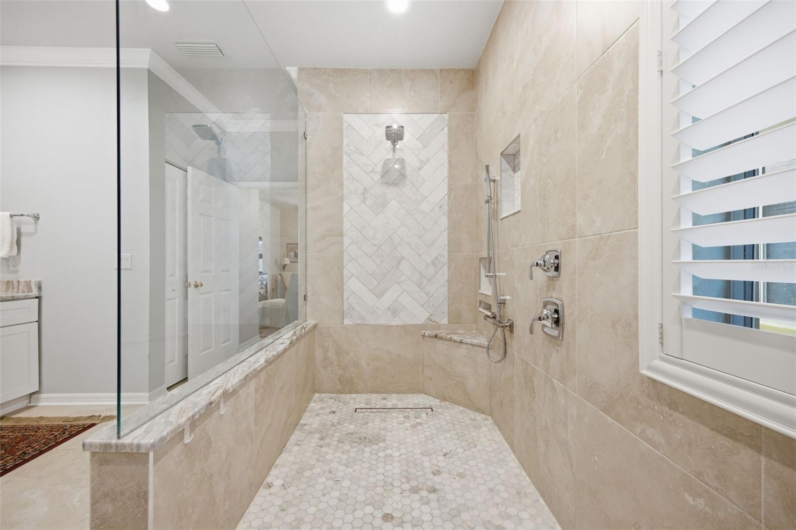 WESTCHASE SEC 370 - Residential