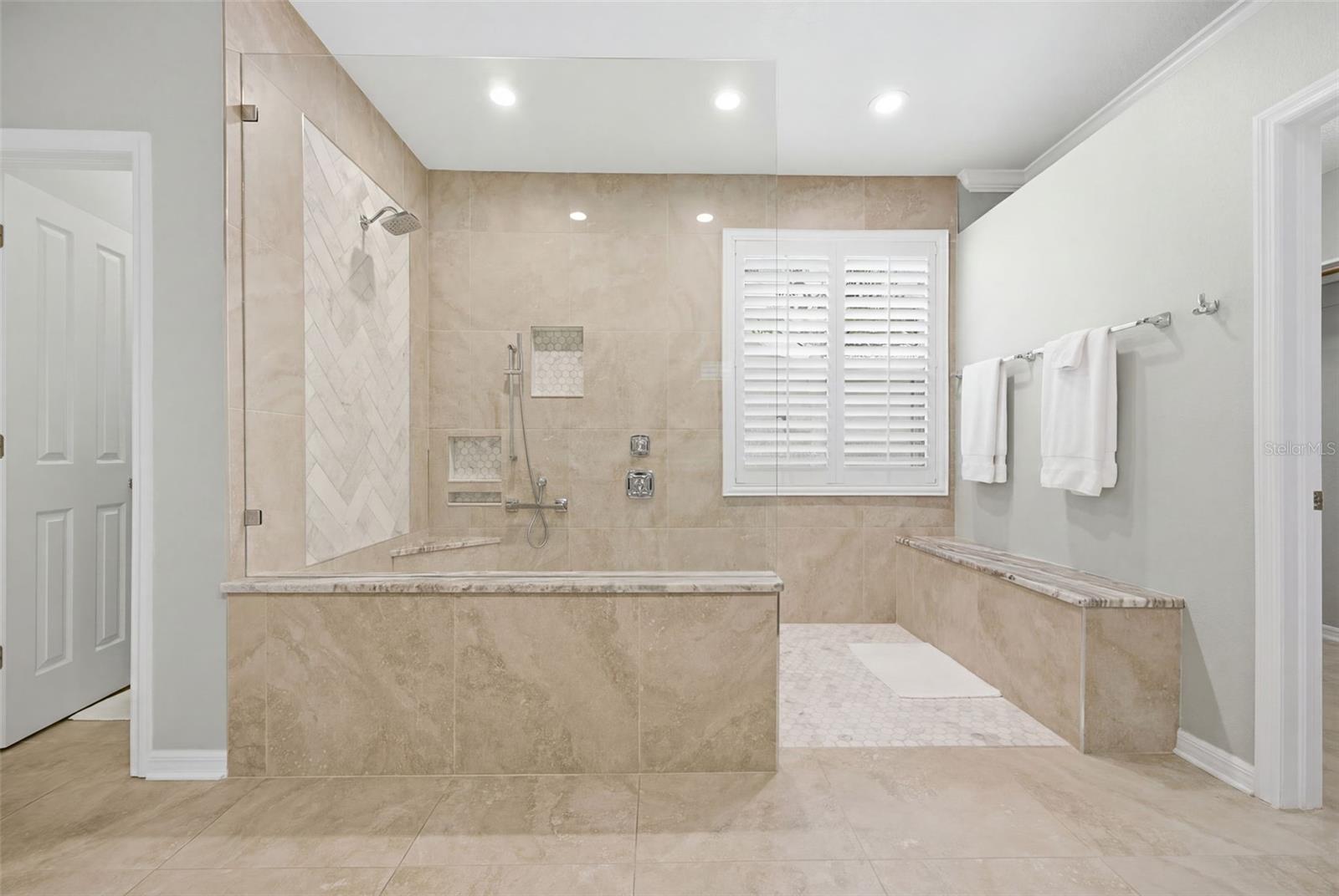 WESTCHASE SEC 370 - Residential