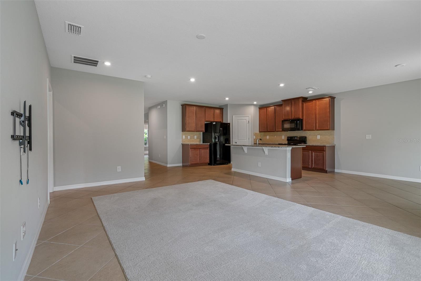 SUMMERWOODS PH IA - Residential Lease