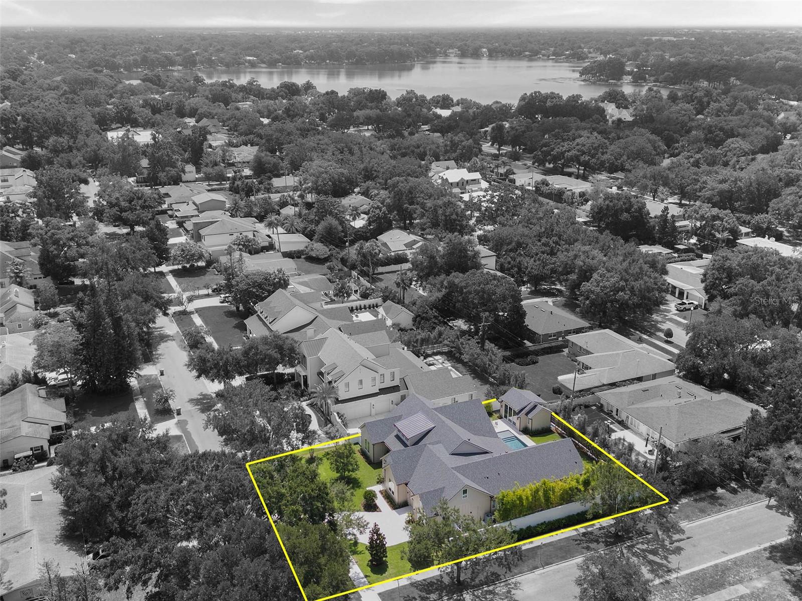 BEVERLY SHORES - Residential