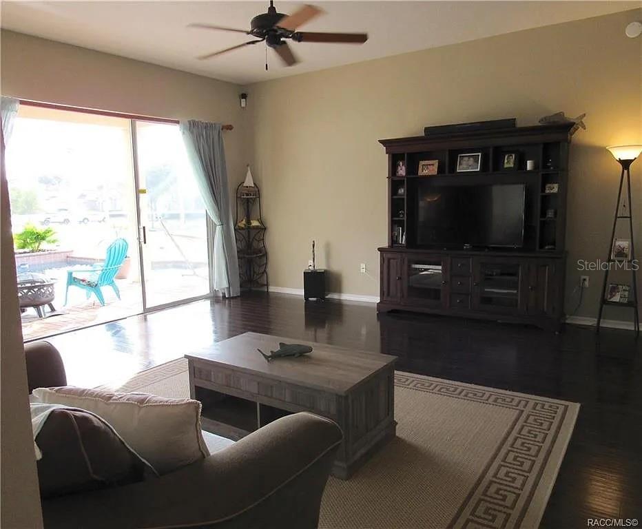 SAND RIDGE PH 1 - Residential