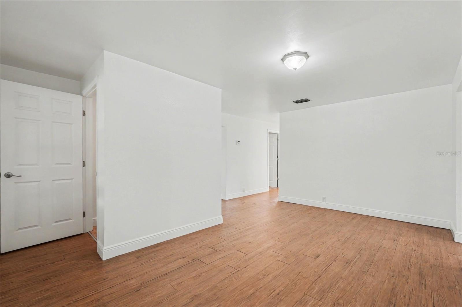 ZZZ | UNPLATTED - Residential