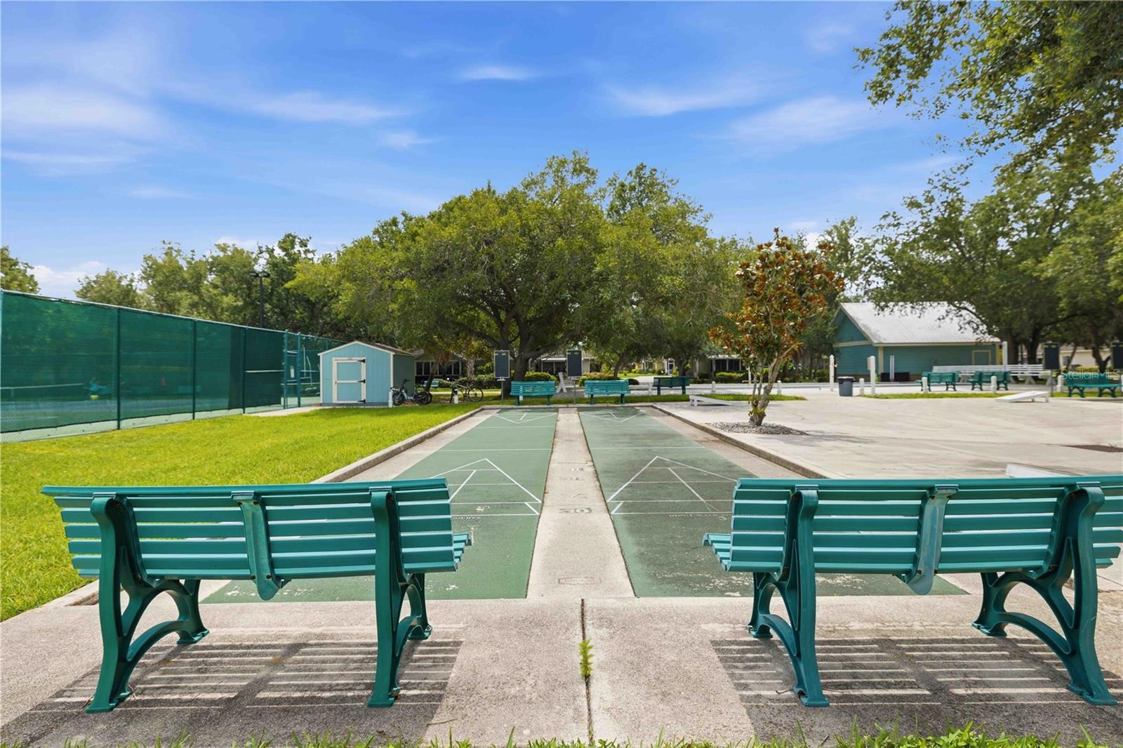 HERITAGE OAK PARK WATERS EDGE - Residential
