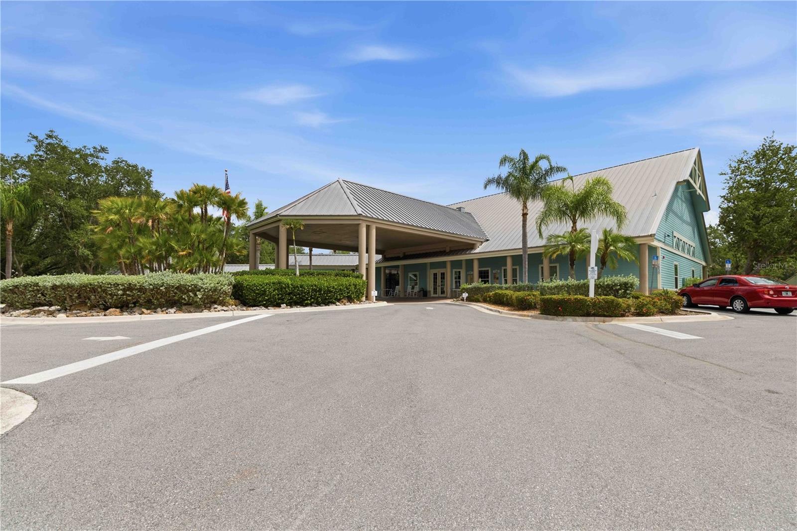 HERITAGE OAK PARK WATERS EDGE - Residential