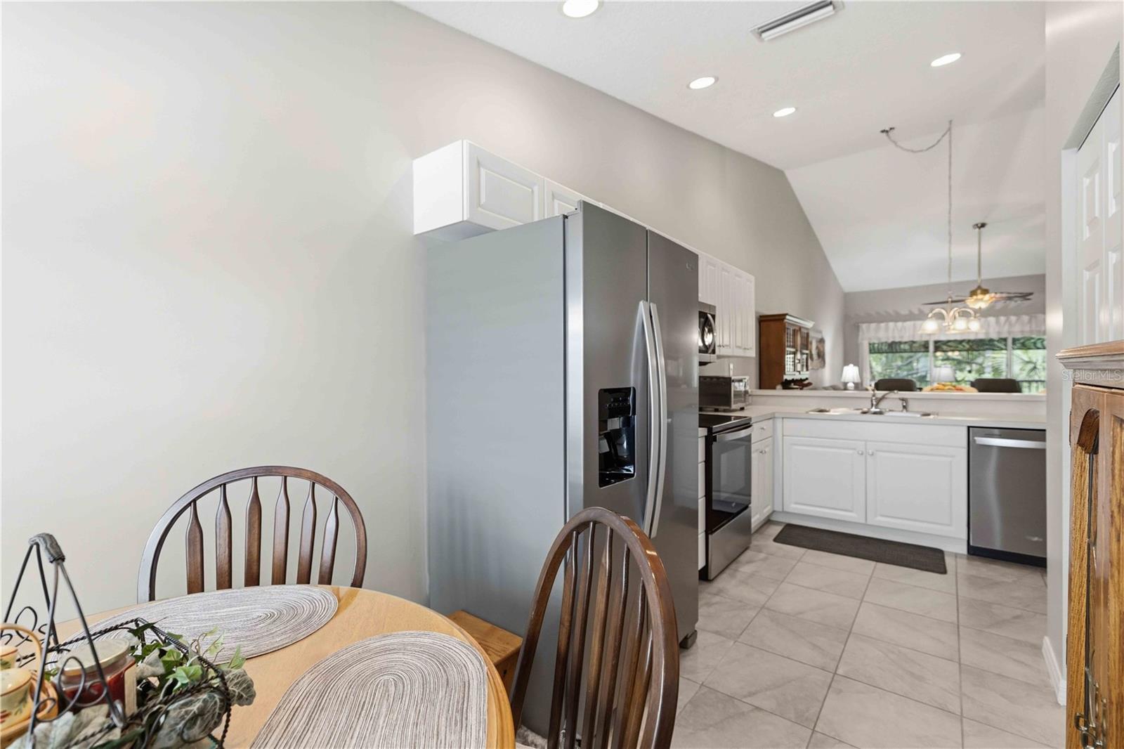 HERITAGE OAK PARK WATERS EDGE - Residential