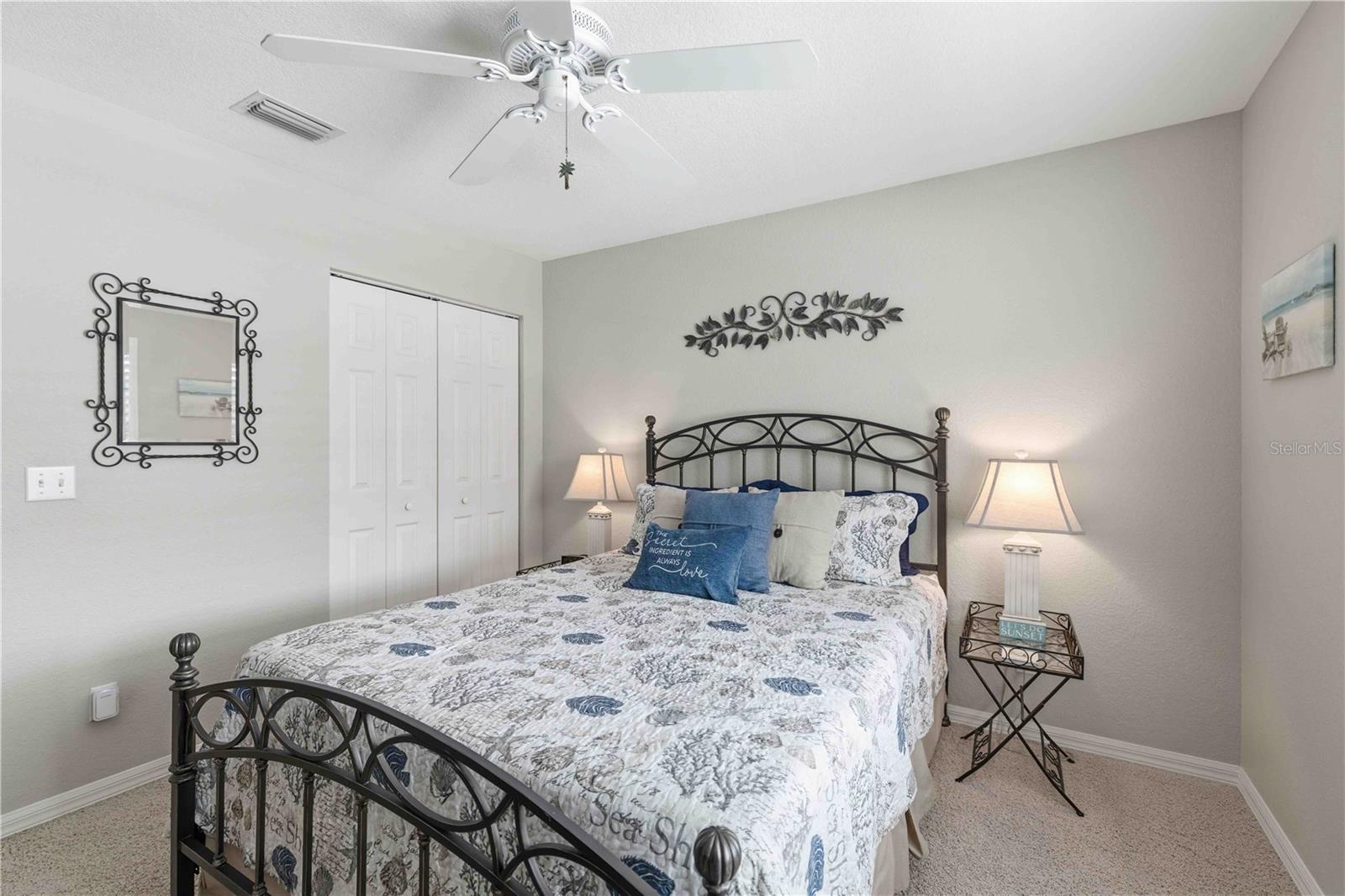 HERITAGE OAK PARK WATERS EDGE - Residential
