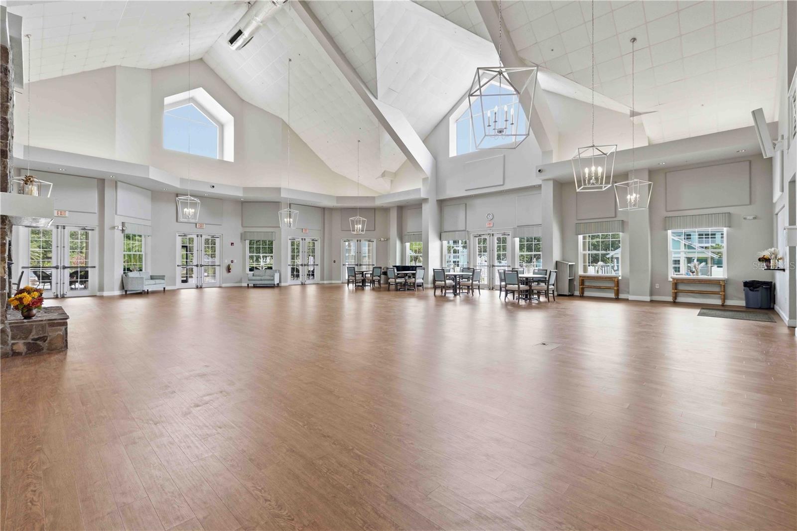 HERITAGE OAK PARK WATERS EDGE - Residential