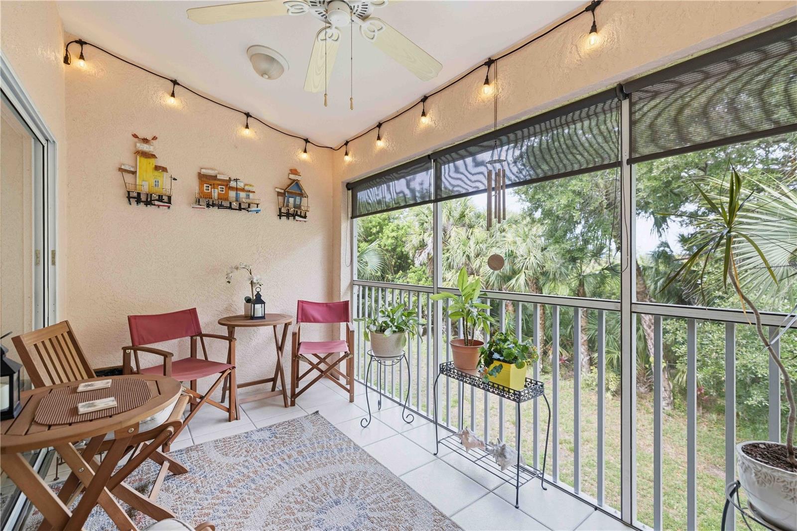 HERITAGE OAK PARK WATERS EDGE - Residential