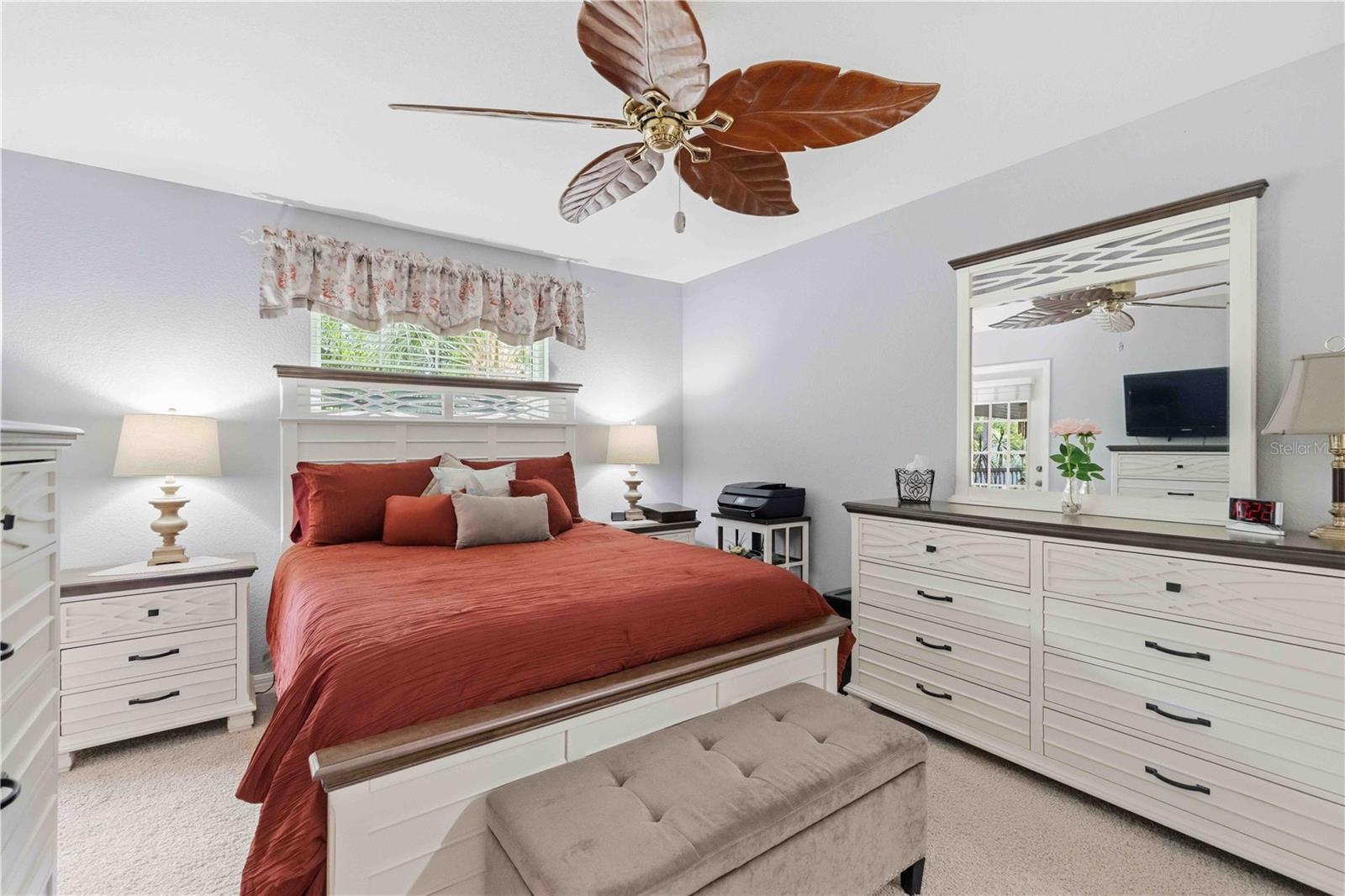 HERITAGE OAK PARK WATERS EDGE - Residential