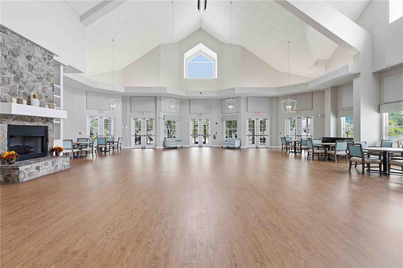 HERITAGE OAK PARK WATERS EDGE - Residential