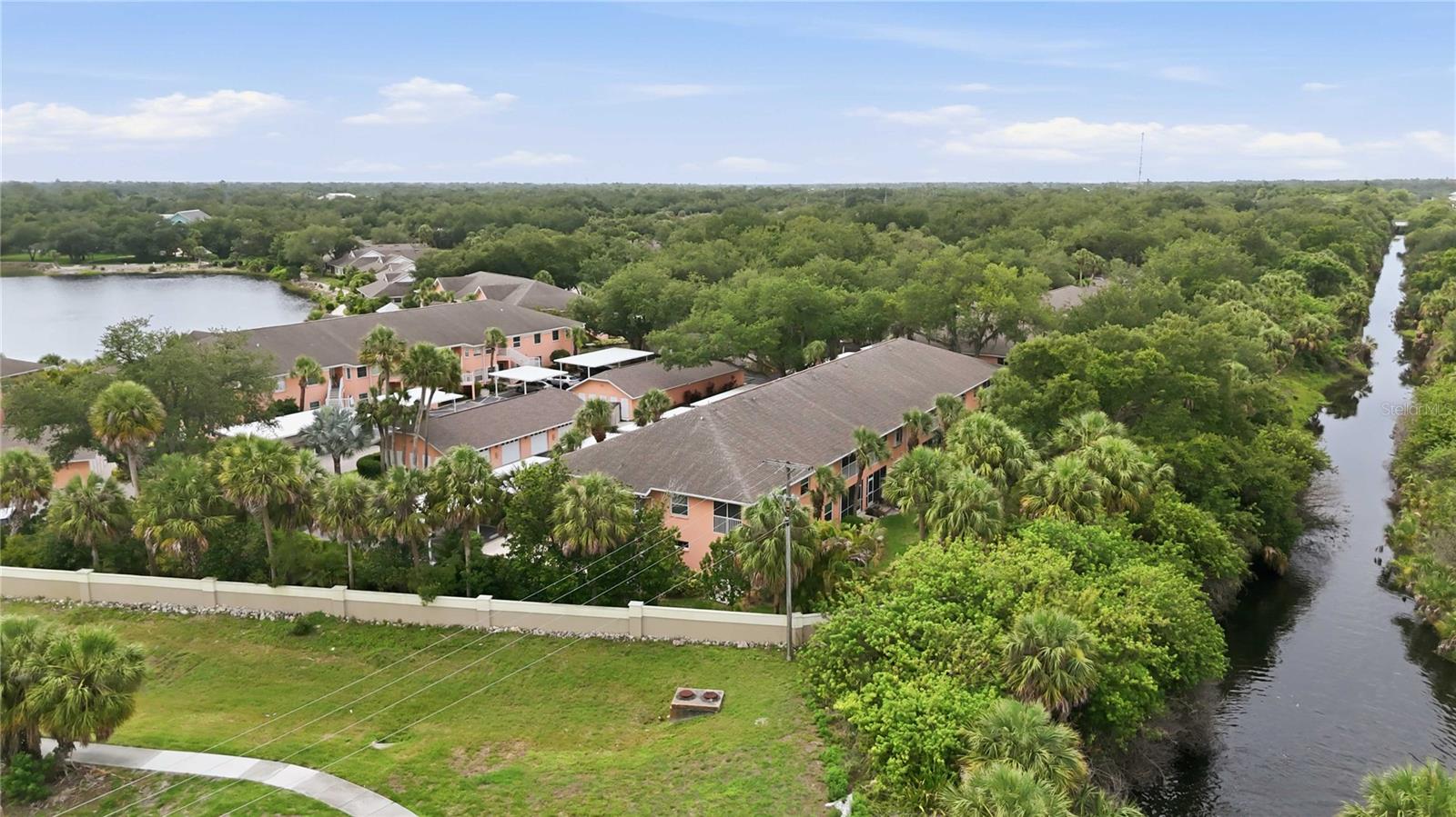 HERITAGE OAK PARK WATERS EDGE - Residential