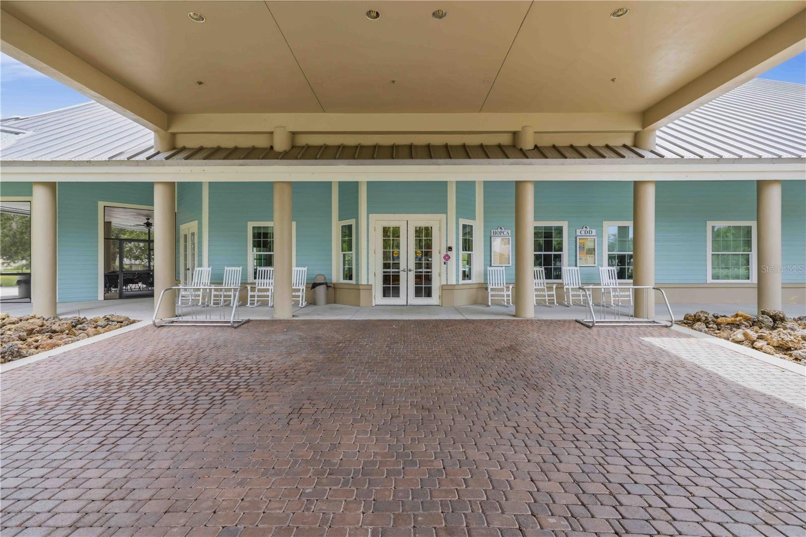 HERITAGE OAK PARK WATERS EDGE - Residential